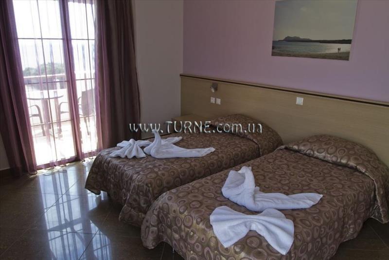 Фото Irini Beach Hotel Karpathos 3*