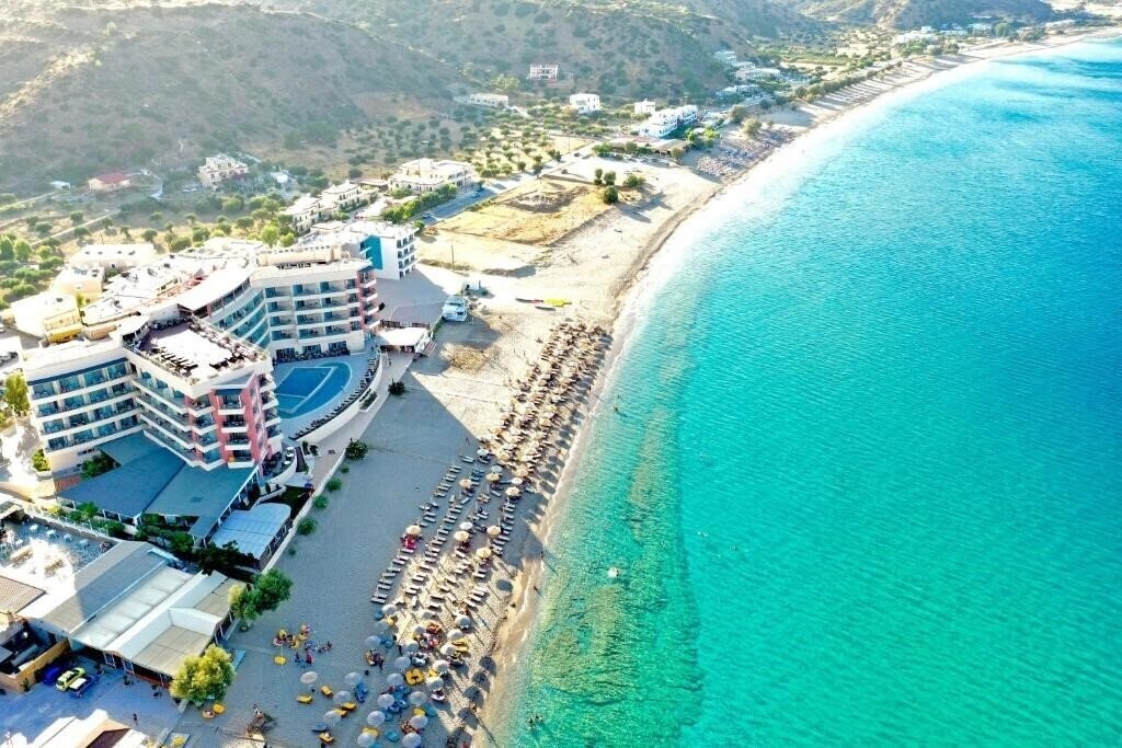 Апартаменти Konstantinos Palace 4*