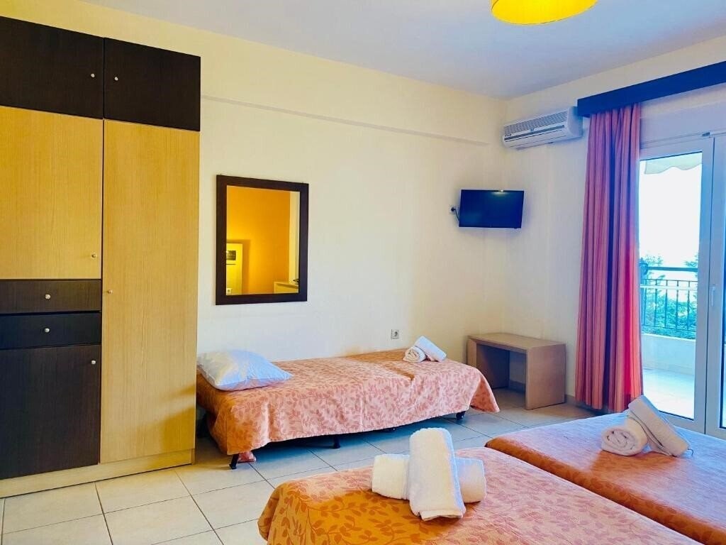 Панорама Florinis House апартаменты