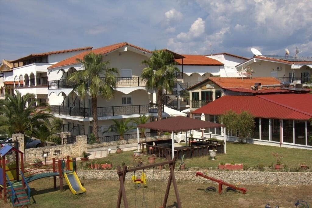 Картинка Hanioti Grand Victoria Hotel 3*