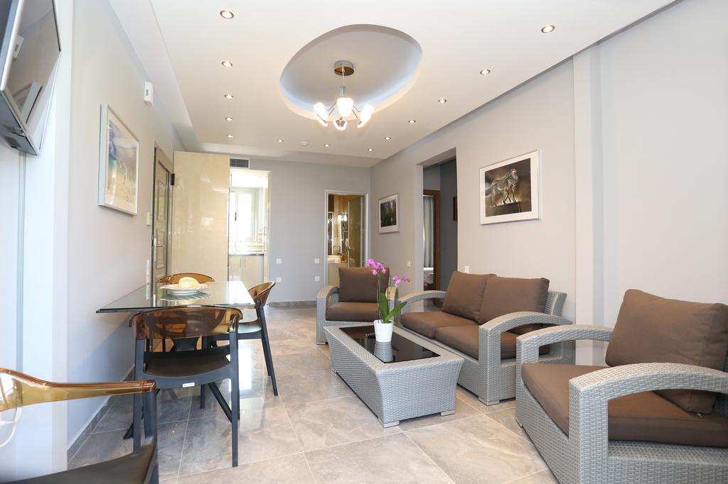 Вид Dionysos Inn Hotel 3*