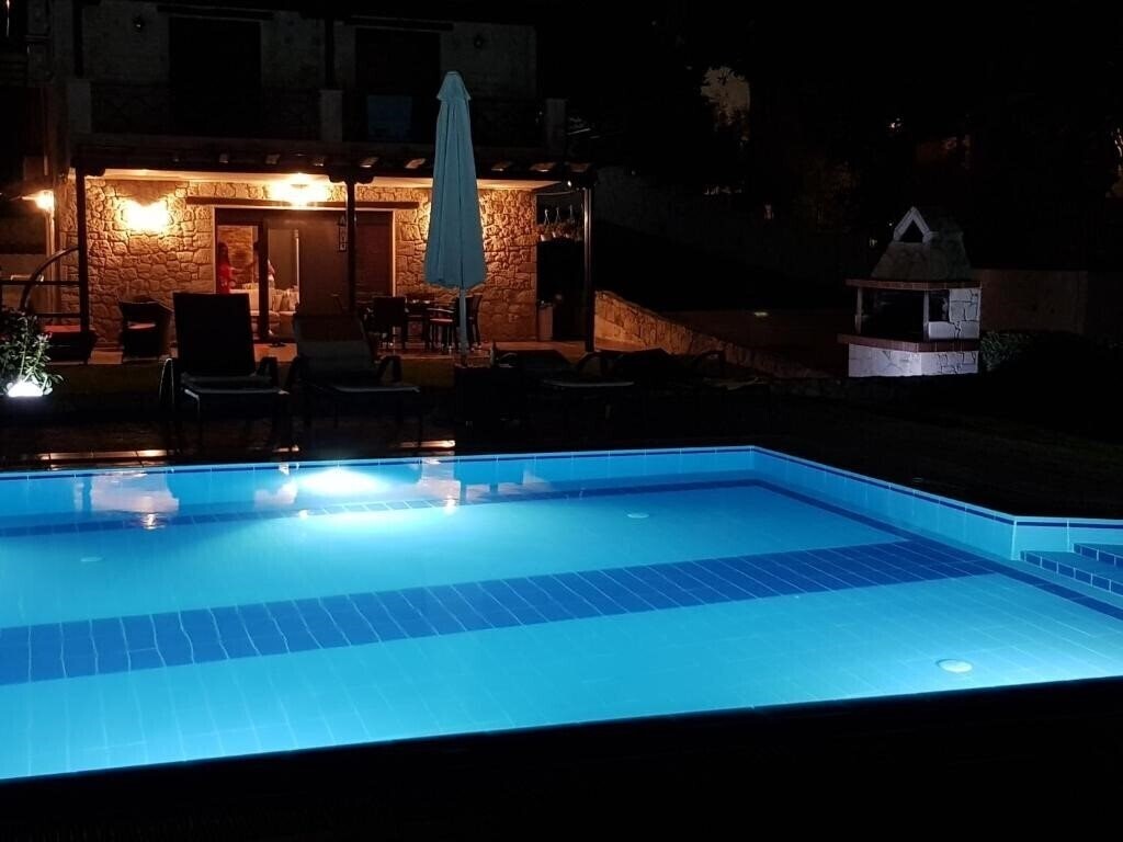 Вид Paradise Hotel Kriopigi 3*