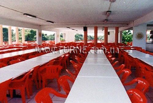 Територія Skouras лагерь