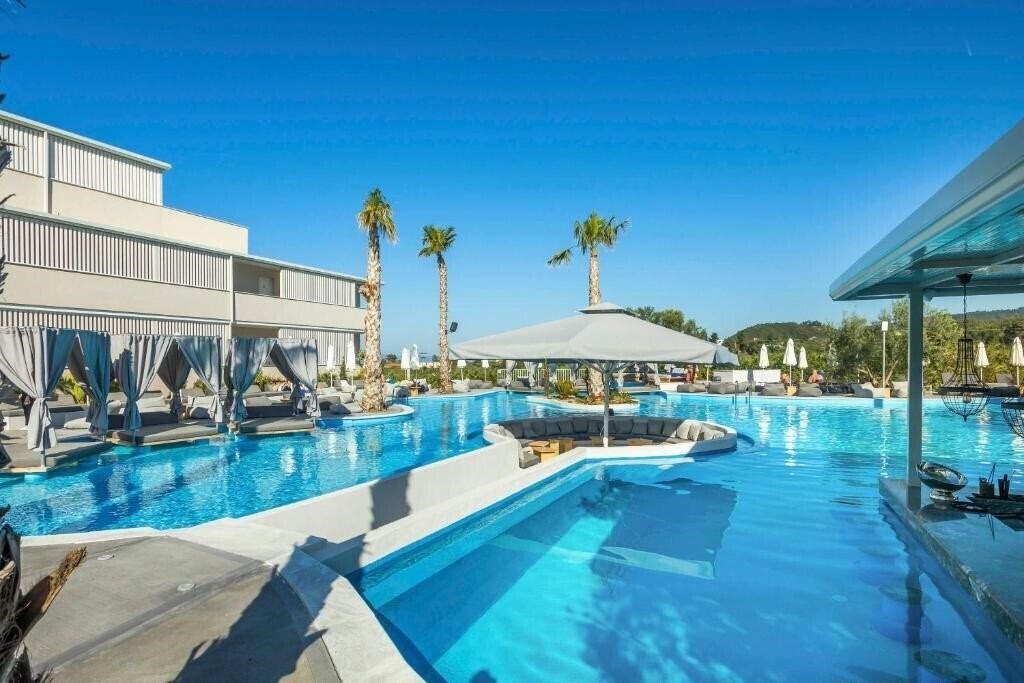 Панорама Anna Hotel 3*