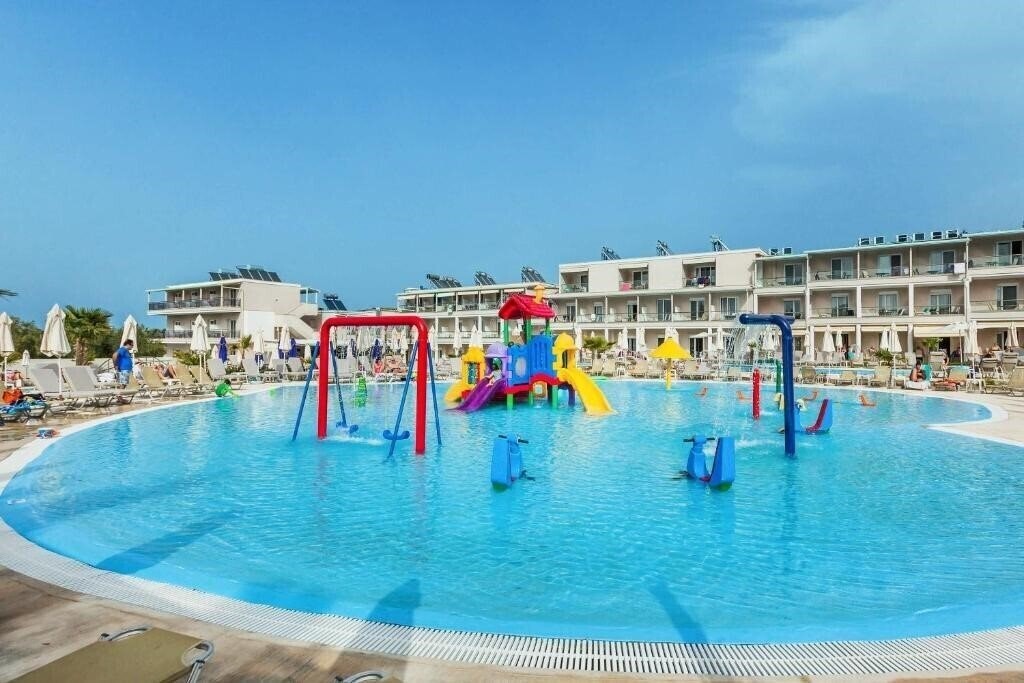 Апартаменты Anna Hotel 3*