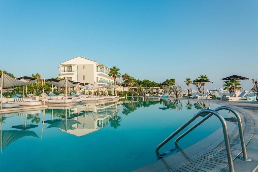 Картинка Blue Carpet Luxury Suites 3*