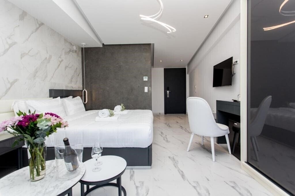 Панорама Crystal Villas & Suites Villa 4*