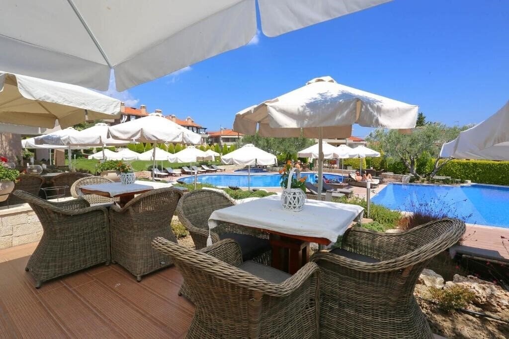 Панорама Kassandra Village Resort 5*