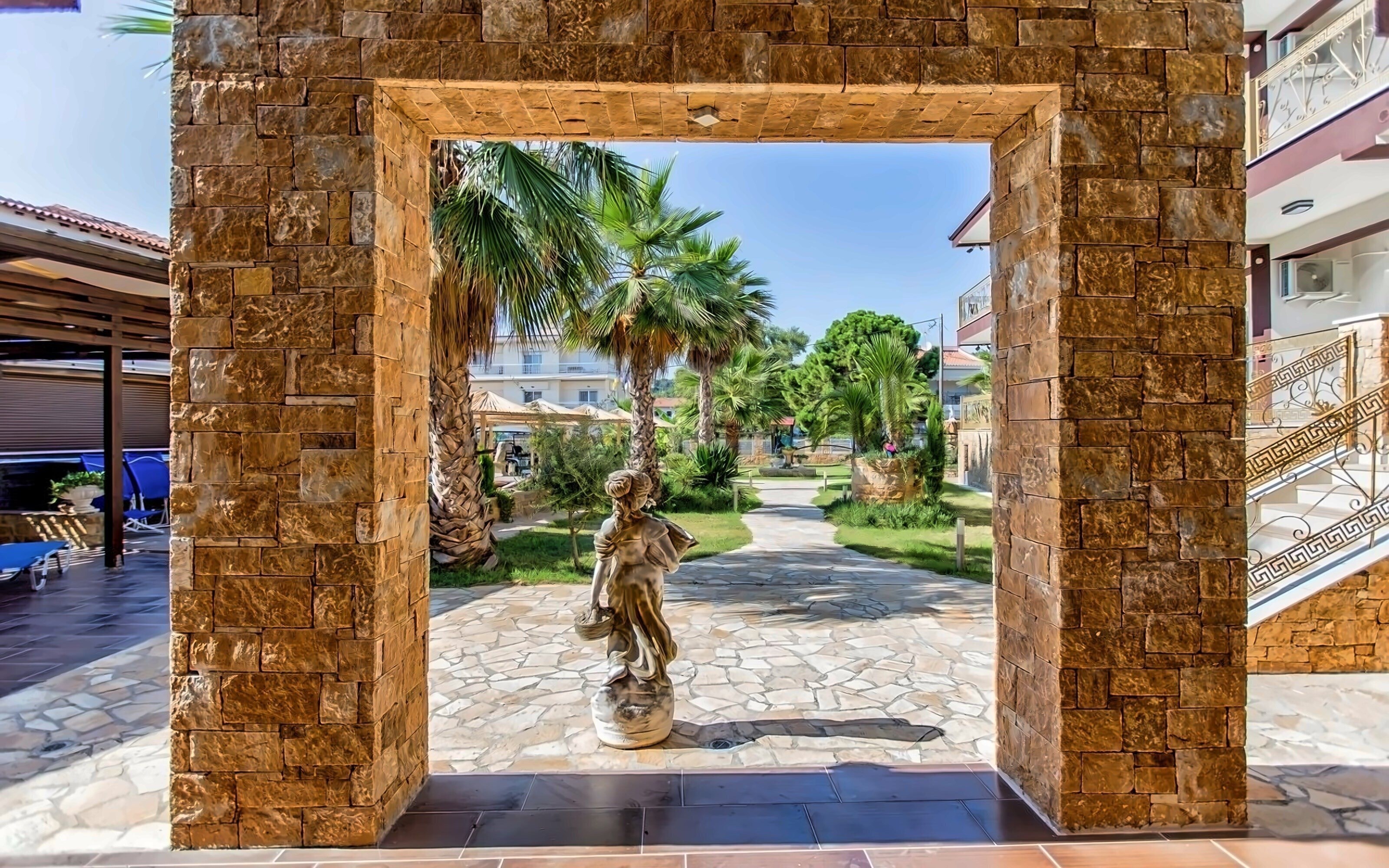 Вид Evlogia Hotel Seafront & Anex by Greek Pride 4*