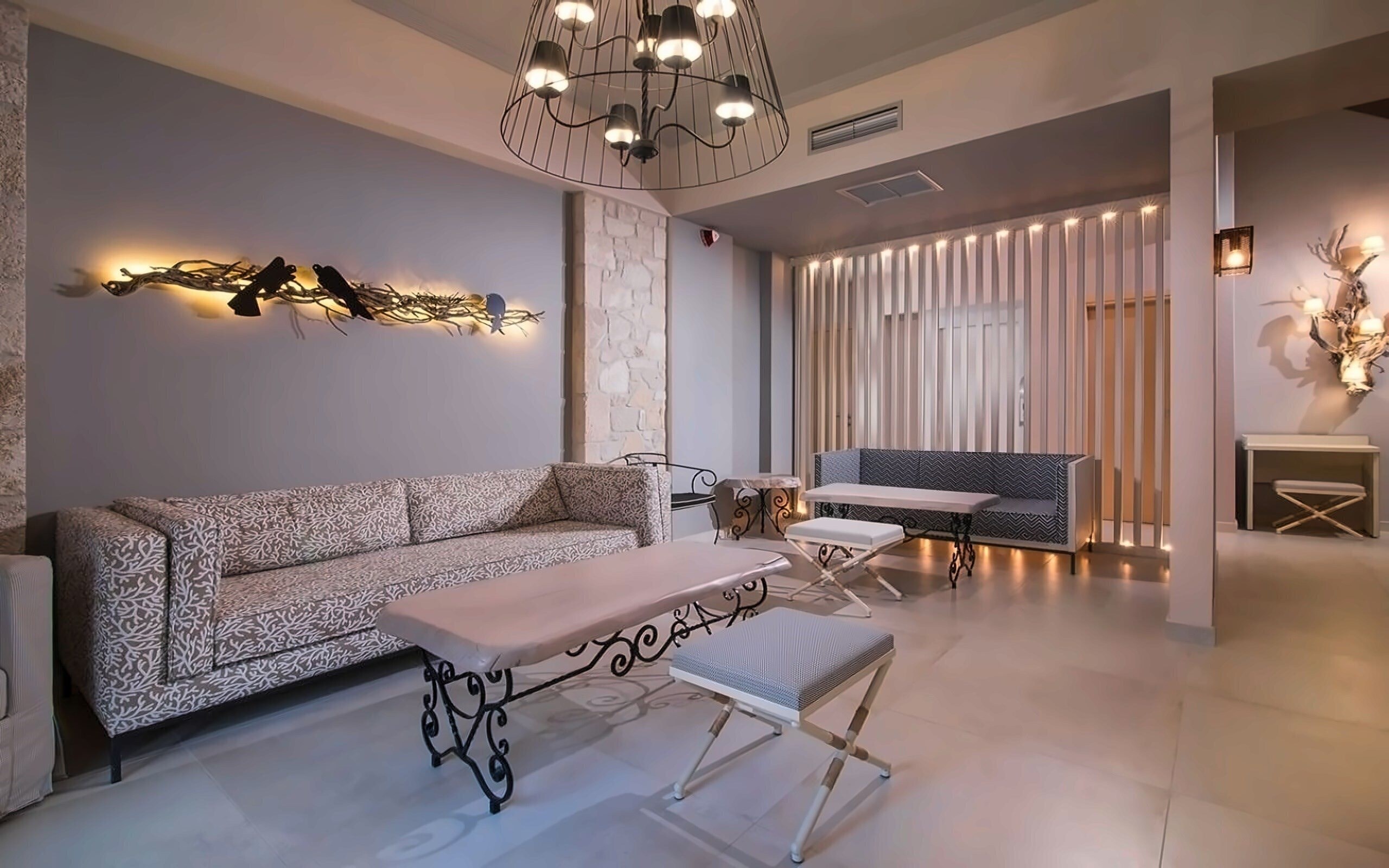 Территория Neikos Mediterraneo 3*