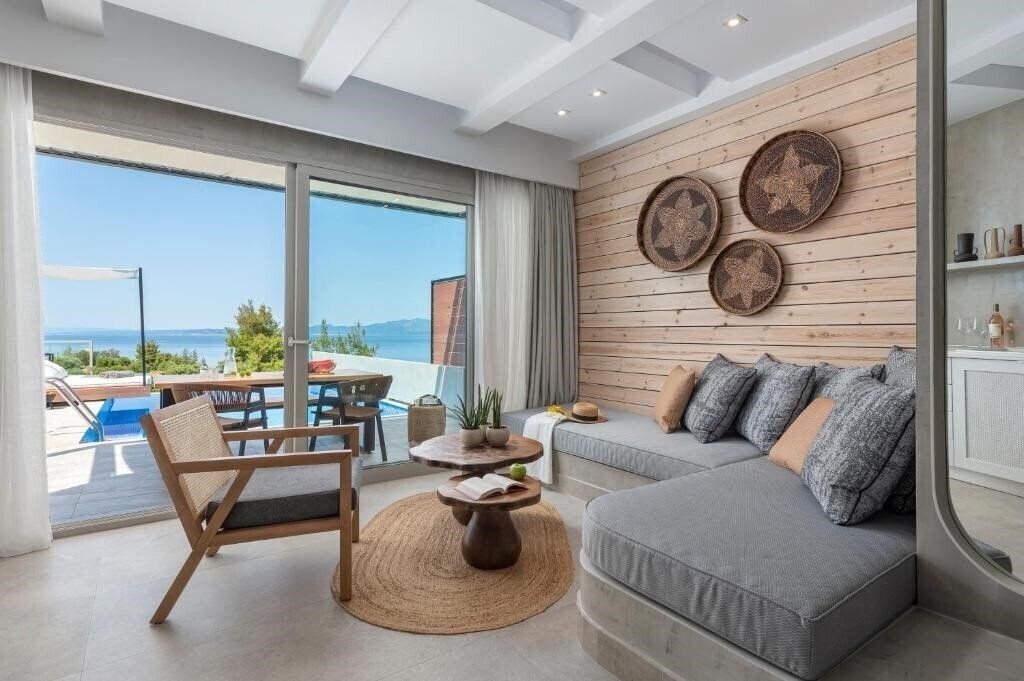 Панорама Villa D'Oro Luxury Villas & Suites 4*