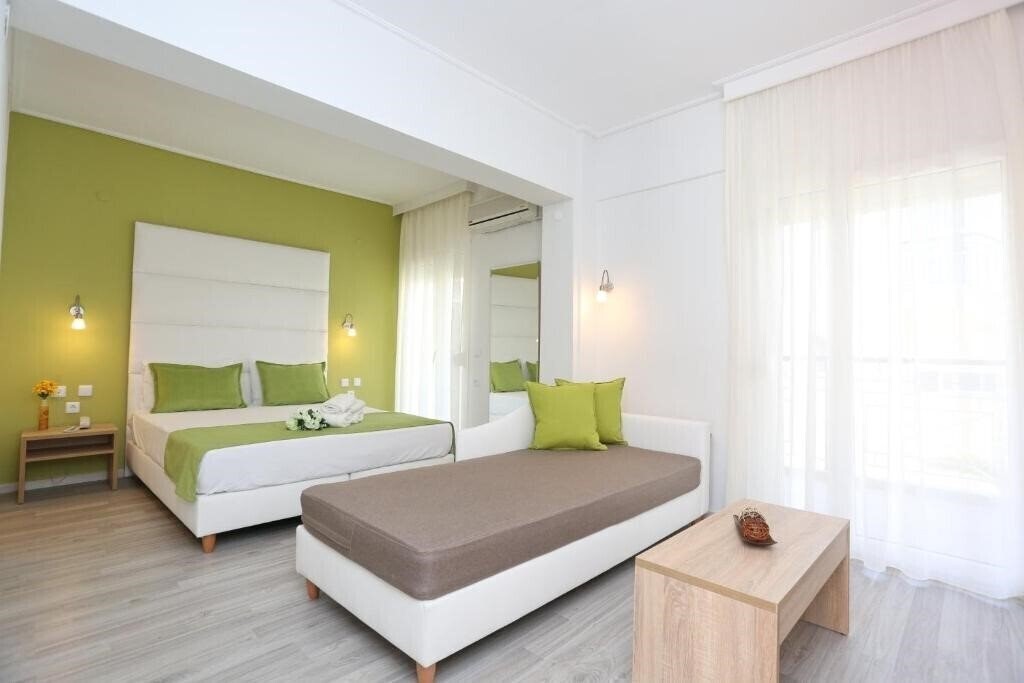 Апартаменты Sun Hotel 3*