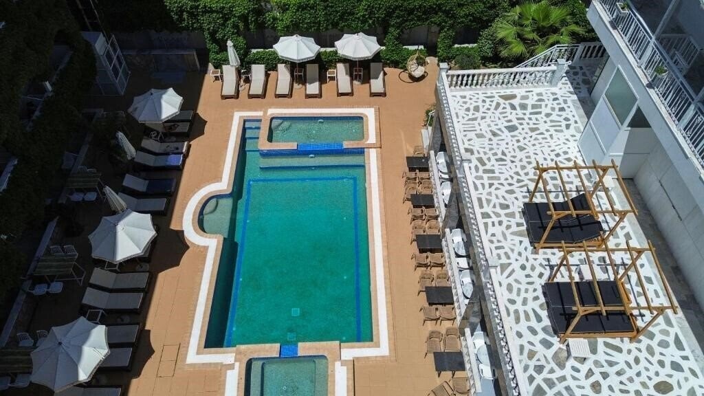 Отель Olympic Kosma Hotel & Villas 3*