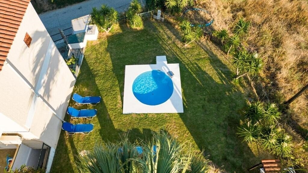 Вид Skioni Studio 3*