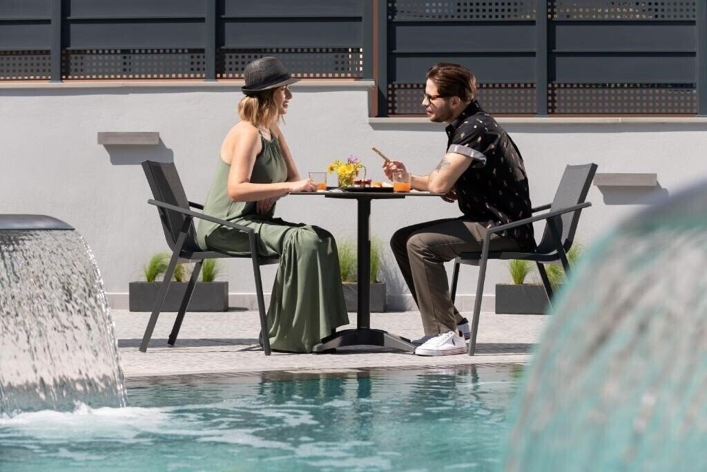 Апартаменти Melite Luxury Rooms & Apartments 4*