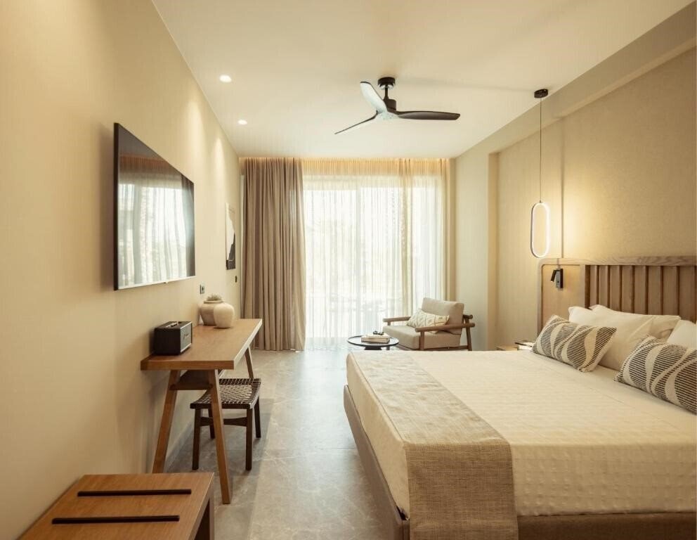 Территория Portes Theros 5*