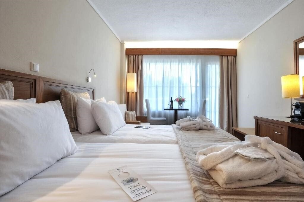 Вид Mitsis Alexander the Great 4*