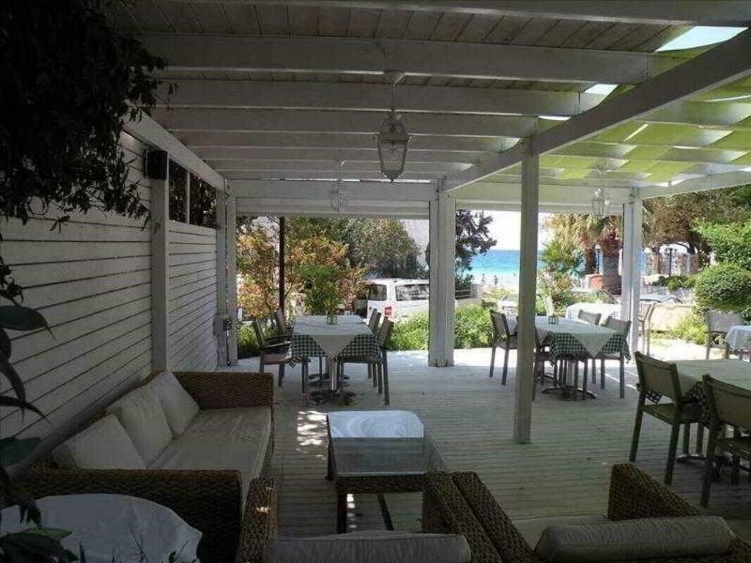 Фото Ioli Apartments Fourka Beach 2*