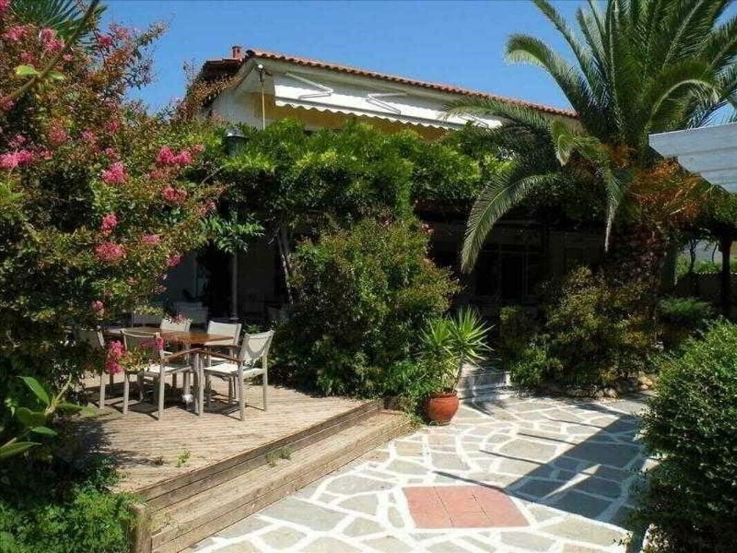 Вид Ioli Apartments Fourka Beach 2*