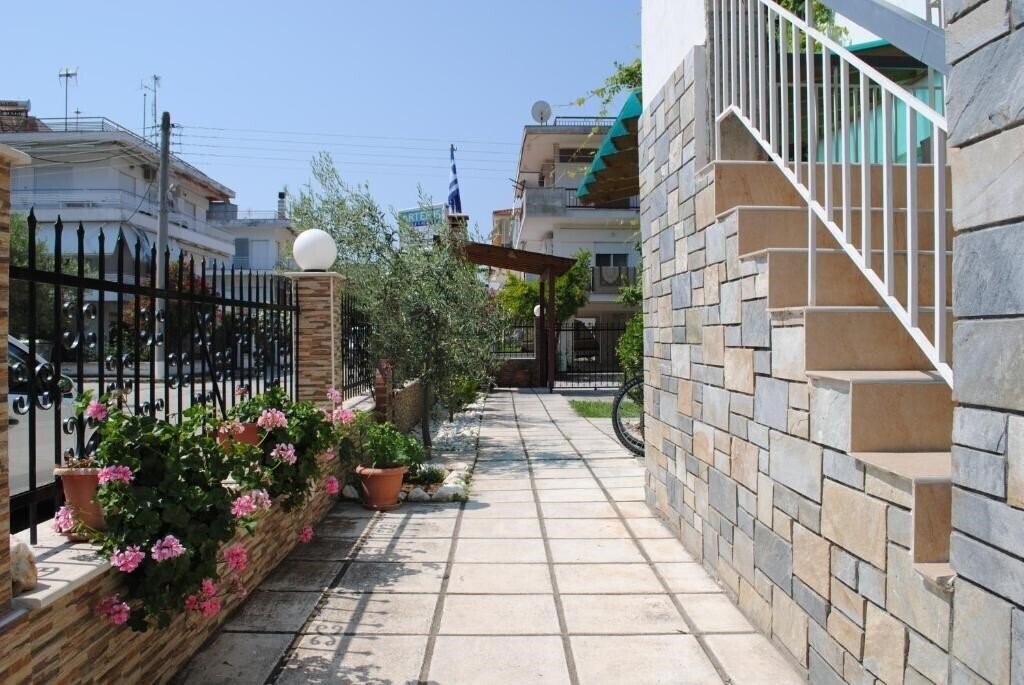 Панорама Artemis Apartments апартаменты