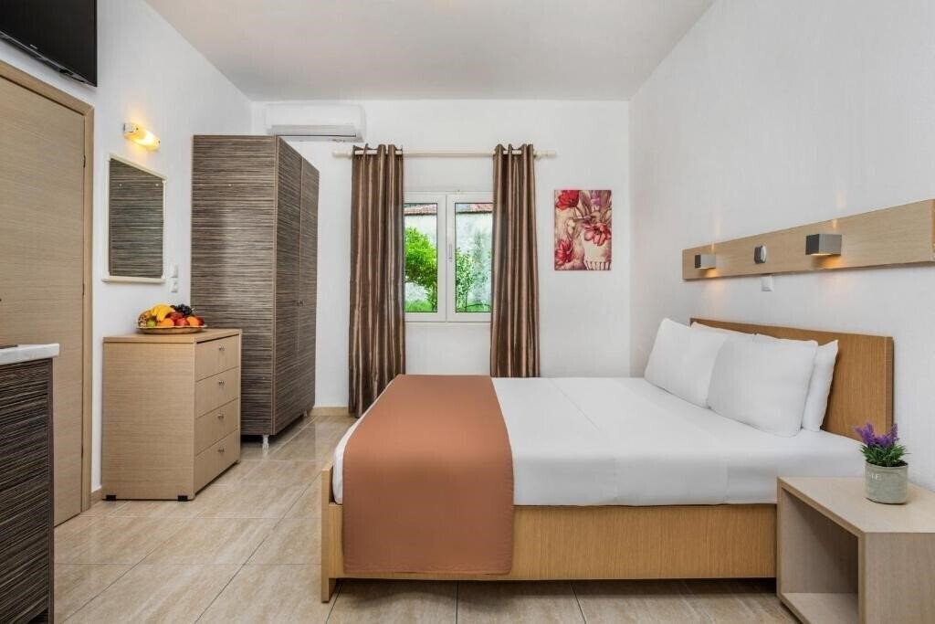 Территория Nikiforos Village 3*
