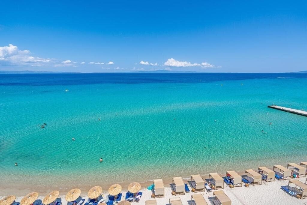 Панорама Ammon Zeus Luxury Beach Hotel 4*