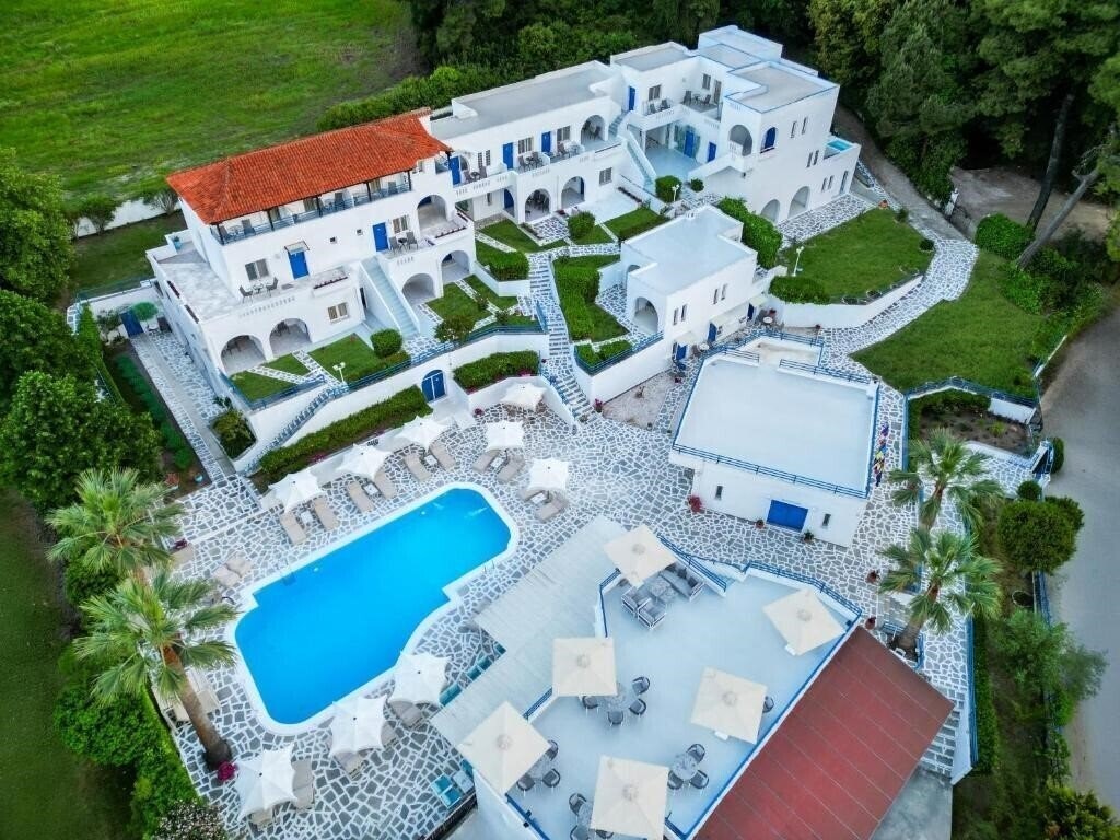 Изображение Theo Bungalows 3*