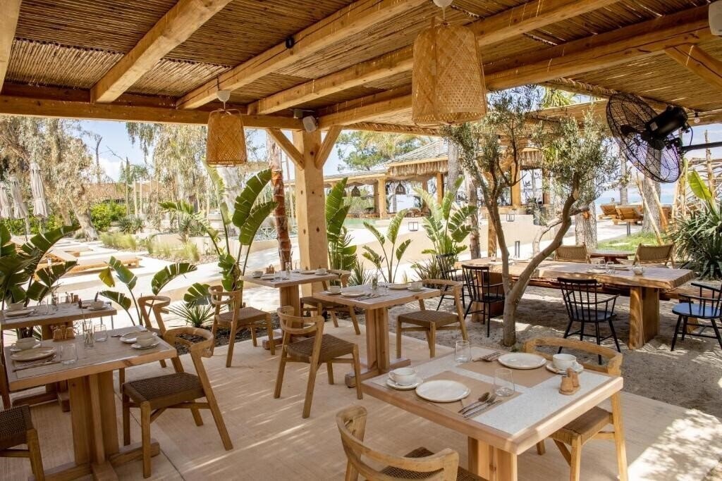 Апартаменти Mako Sea & Suites 4*