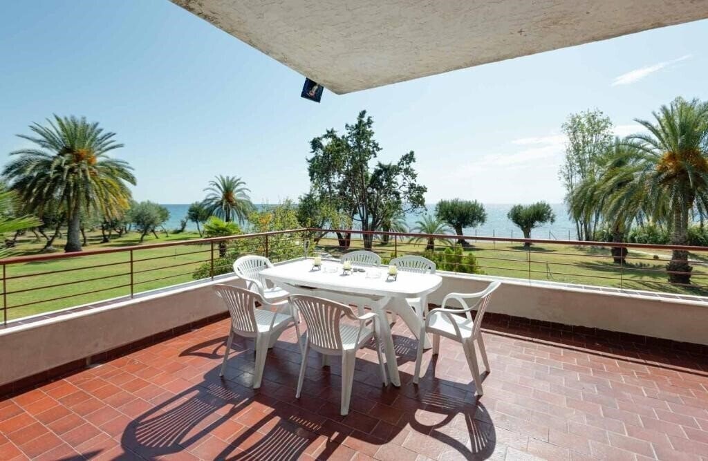 Территория Malt Beachfront Villa 4*