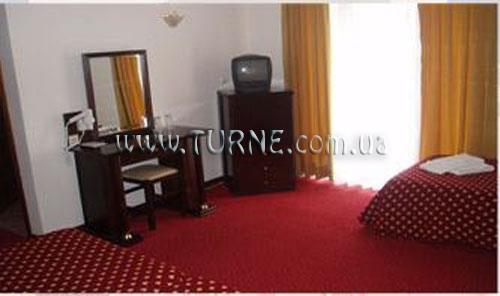 Апартаменты Castor Hotel 3*