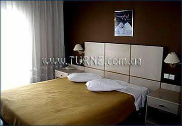 Готель Dedis Hotel 3*