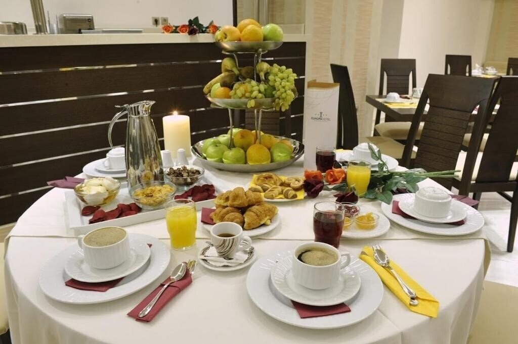 Апартаменты Europa Hotel 4*
