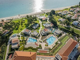 Отель Poseidon Hotel Sea Resort 4*