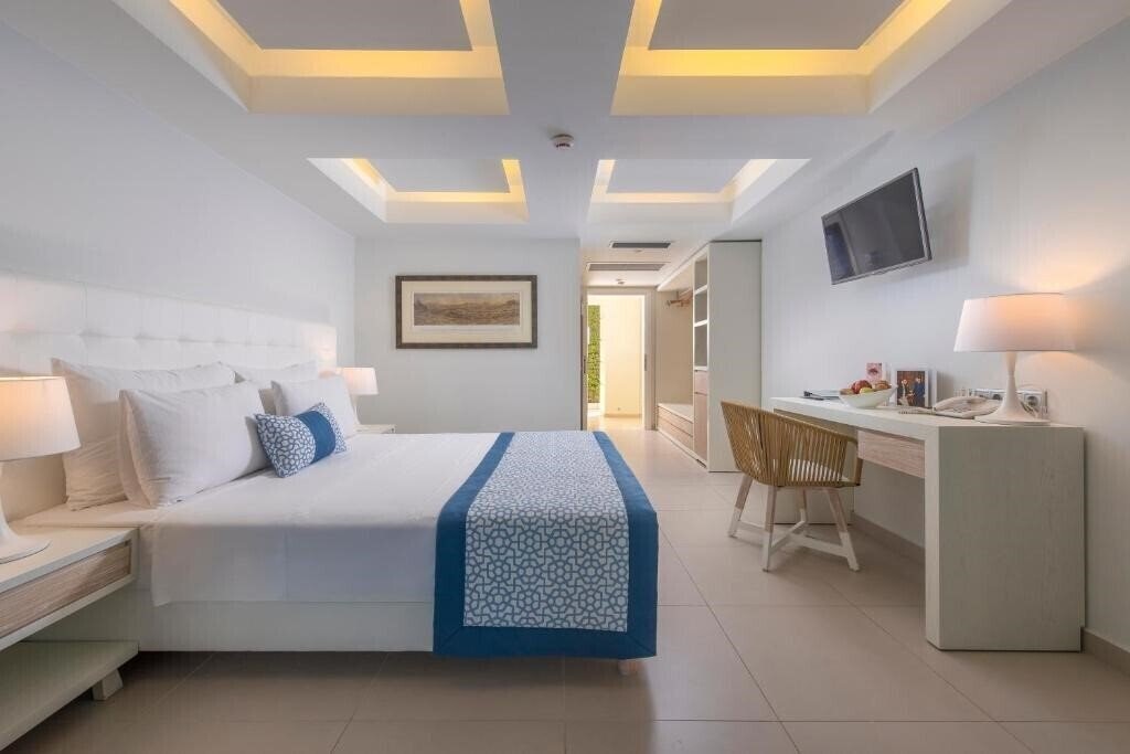 Апартаменты Elinotel Apolamare 5*