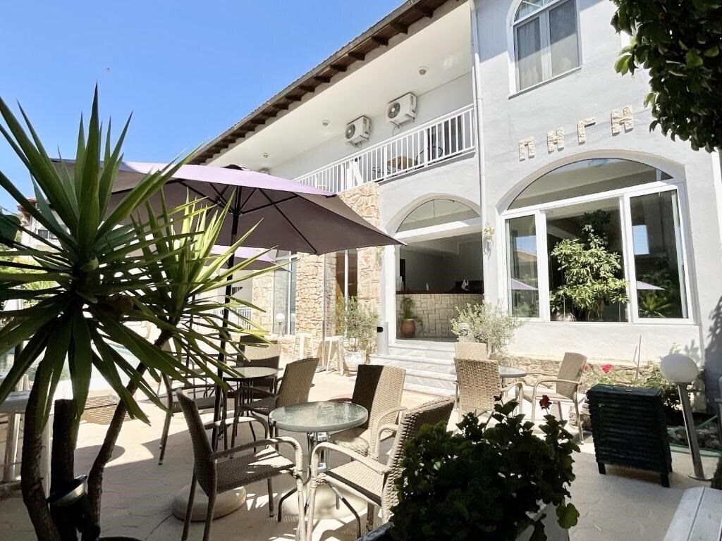 Готель Pighi Hotel 3*