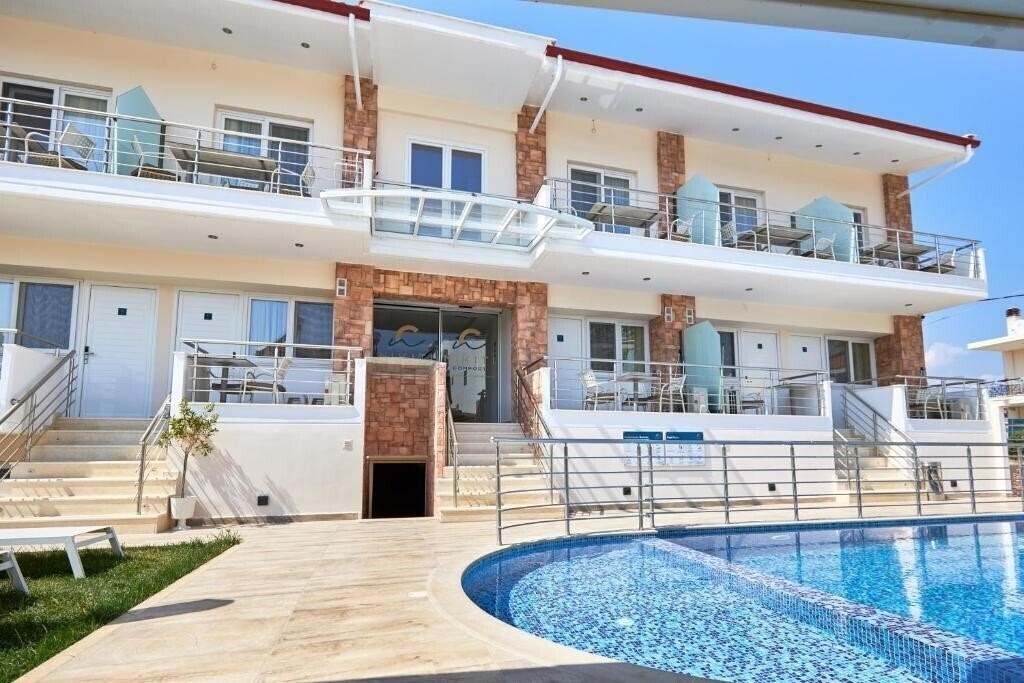 Изображение Nikiti Comfort Apart Hotel апартаменты