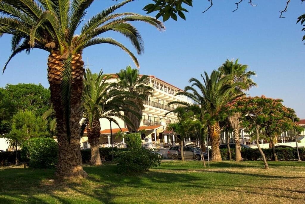 Територія Hanioti Grand Otel 4*