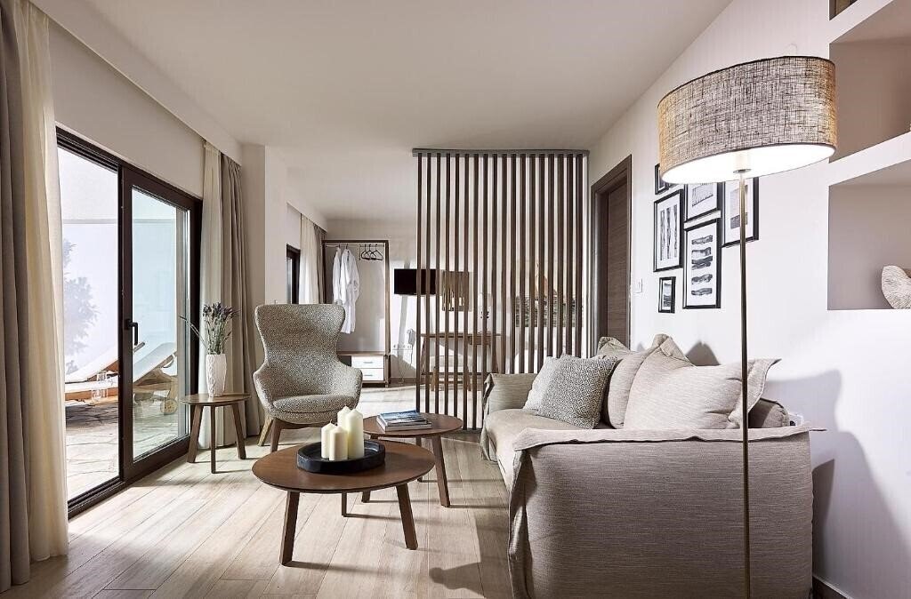 Вид Glavas Inn 3*