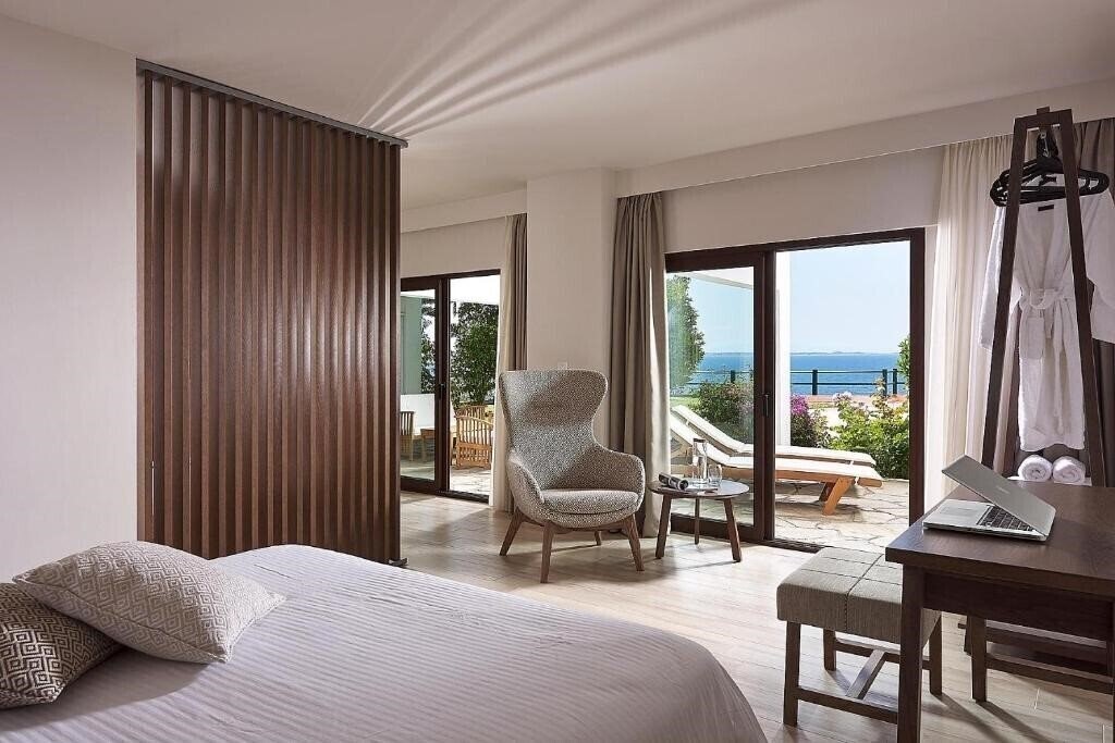 Территория Glavas Inn 3*