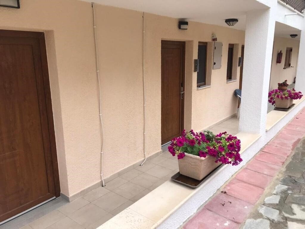 Апартаменти Argo Hotel Siviri 3*