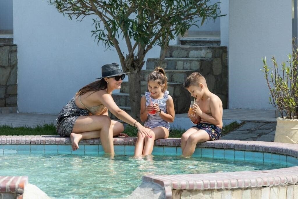 Панорама Nikiforos Village 3*