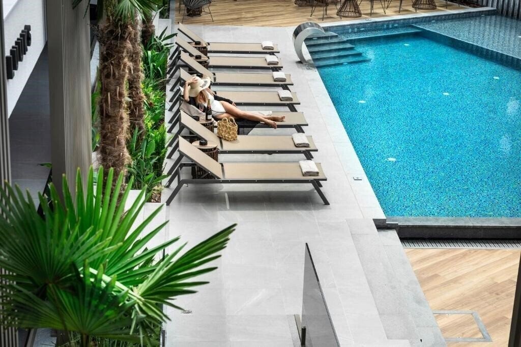 Апартаменты Luuks Luxury Accommodation 4*