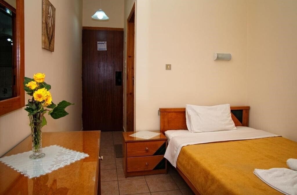 Фотографія Nicolas Hotel 1*