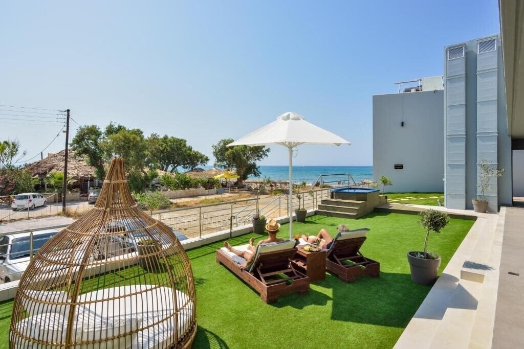 Вид Elia Agia Marina Hotel 4*