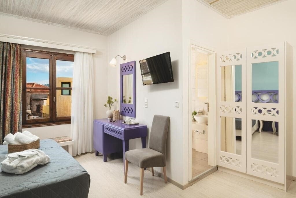 Панорама Elia Palazzo Hotel 3*