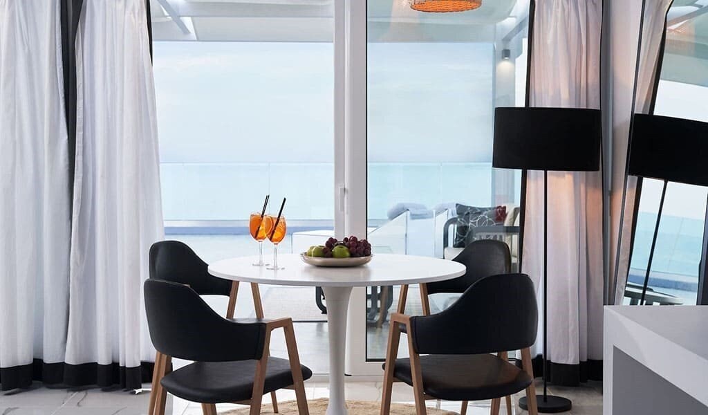 Панорама Mr & Mrs White Crete Lounge Resort 5*