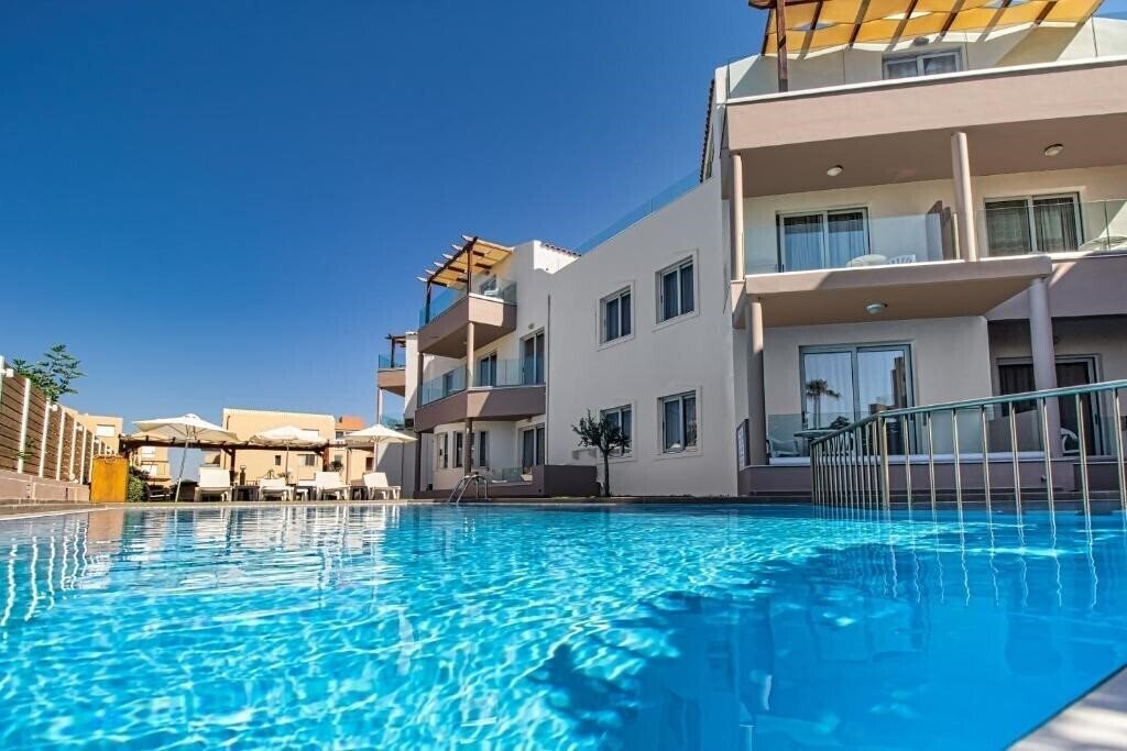 Панорама Oliva Hotel Maleme 3*