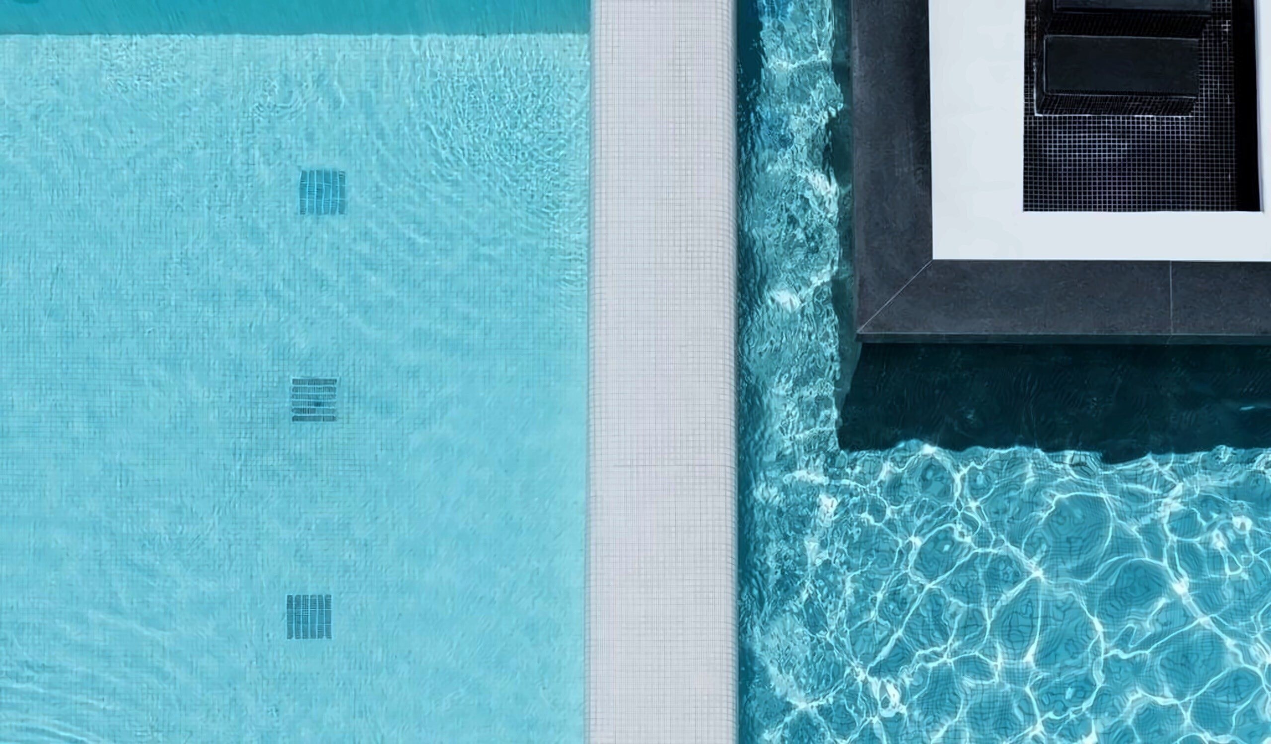 Вид Epos Luxury Hotel 5*