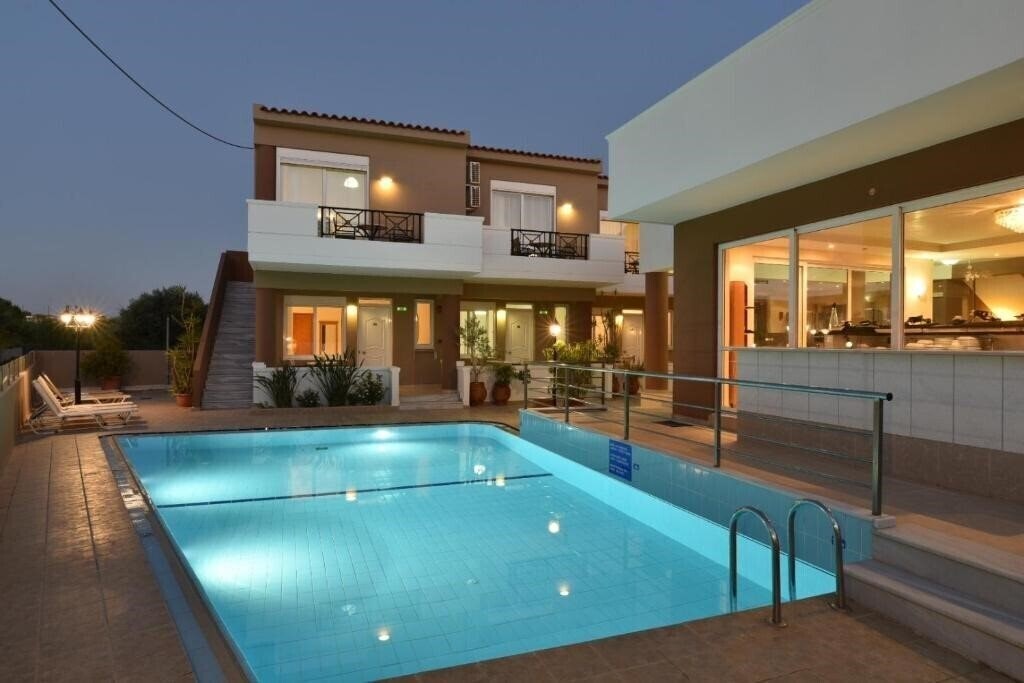 Апартаменти Okeanis Ii Hotel 3*