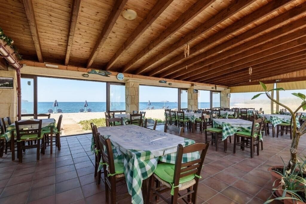 Вид Kostakis Beach Apartments 3*